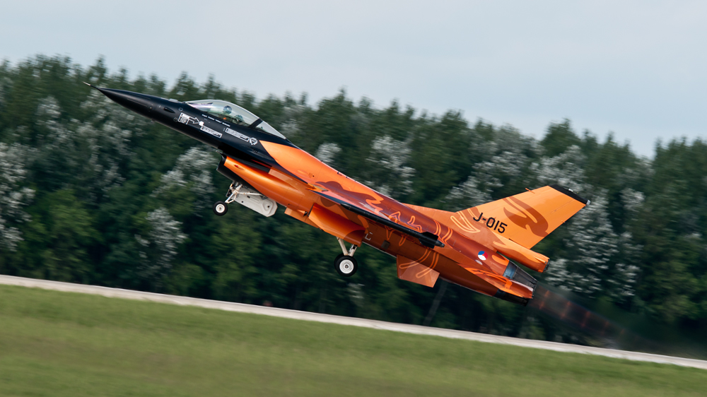 037_Kecskemet_Air Show_RNLAF Demo Team_Fokker F-16AM Fighting Falcon.jpg